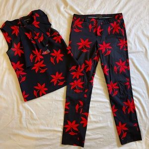 Blue and red flower set. Selling together.